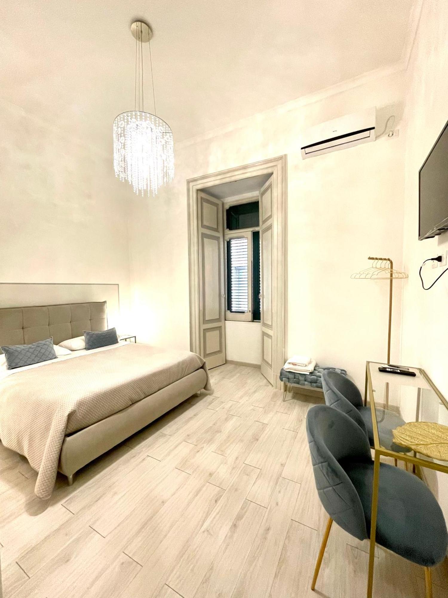 Salerno Center House - Corso Vittorio Emanueleアパートメント エクステリア 写真